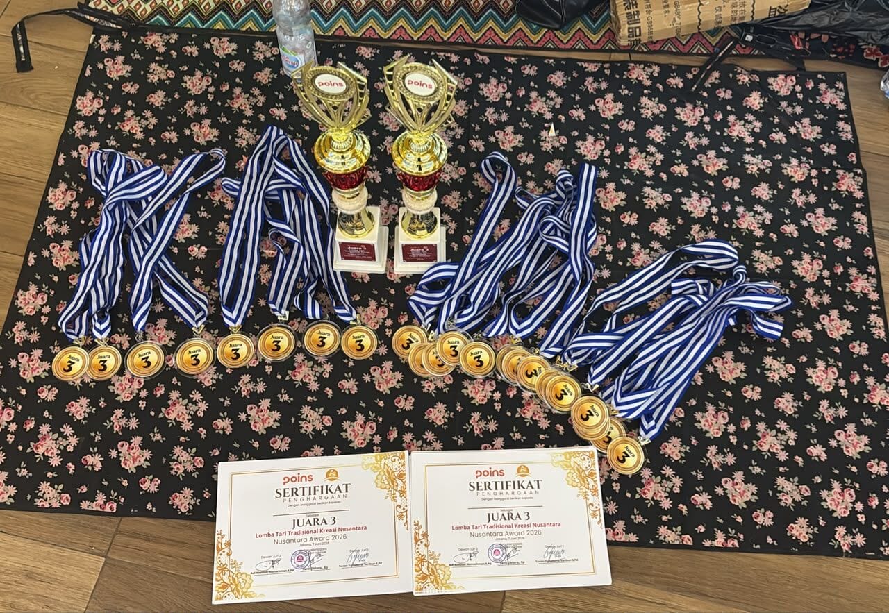 Dua Tim Tari Yayasan Insan Mandiri Mulia Sabet Juara 3 Nusantara Award 2026